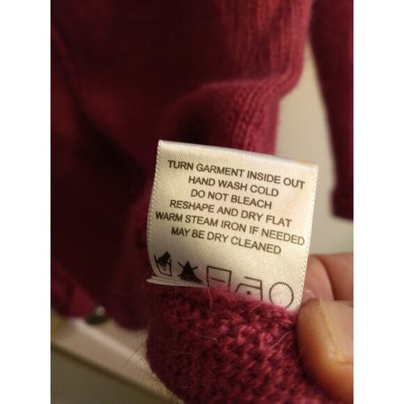 Olivia Sky Ombre Burgundy Angora Blend Sweater Women XS Soft Fuzzy Cashmere Feel - Picture 10 of 10